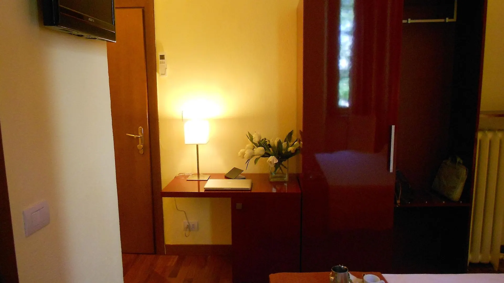 Hotel Minerva Milan 3*,