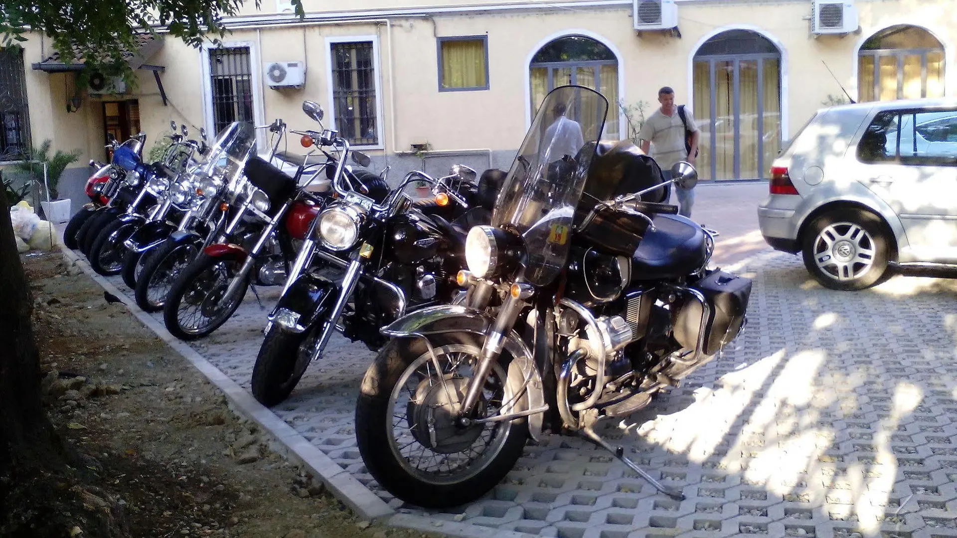 Hotel Minerva Milan 3*,